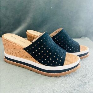 Pelle Moda Cork and suede platform wedge brand new size 8